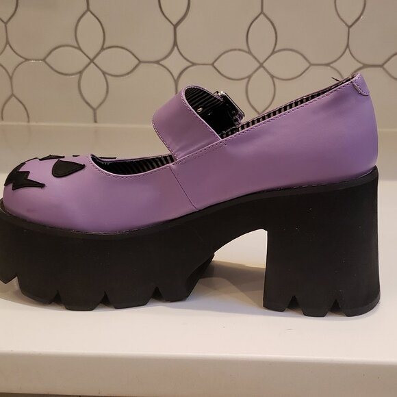 Trickz N Treatz Smile Like You Mean It Mary Jane Platforms Size 8 - Picture 5 of 12